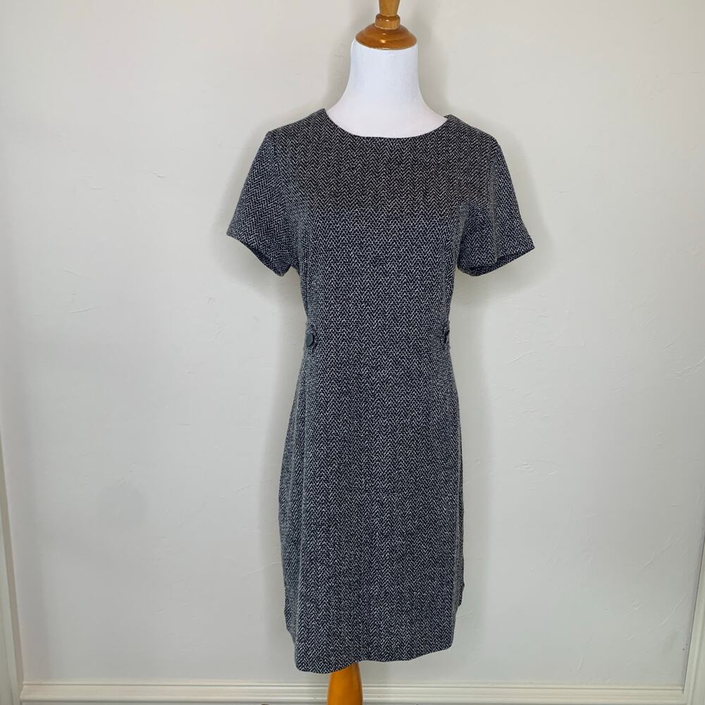 Tahari Black White Textured Shift Dress Button Strap Detail Sz Large